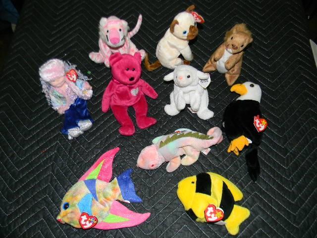 Lot of 10 Beanie Babies - 7 have ta...