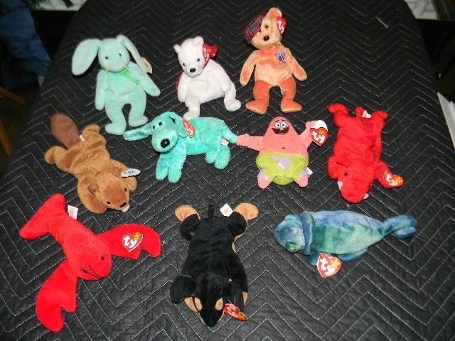 Lot of 10 Beanie Babies - all with ...