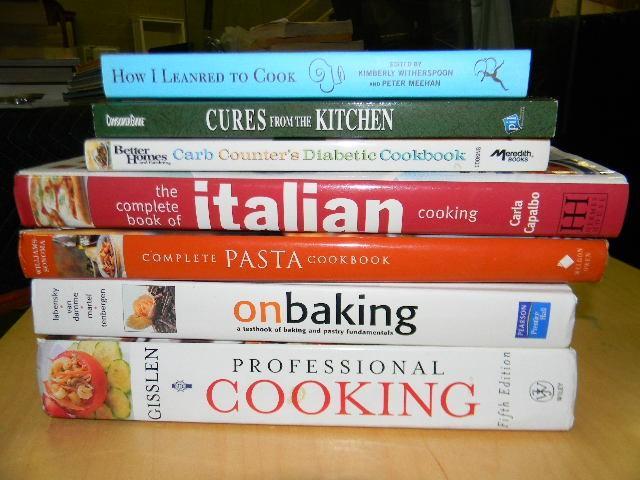 Lot of 7 cooking books - please ins...