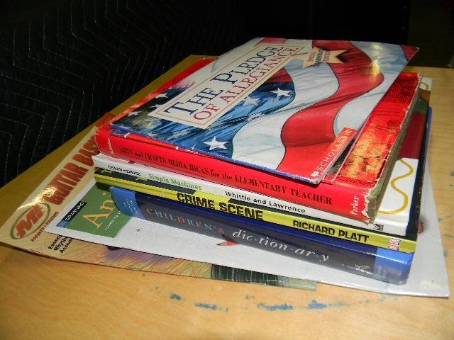 Lot of 7 childrens books - please ...