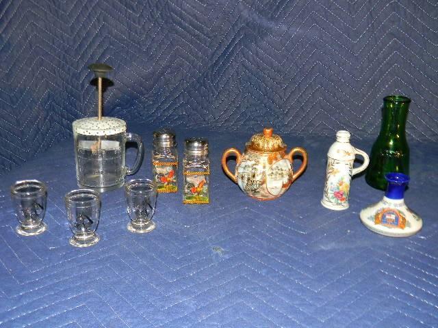 Lot of misc. glass pieces...