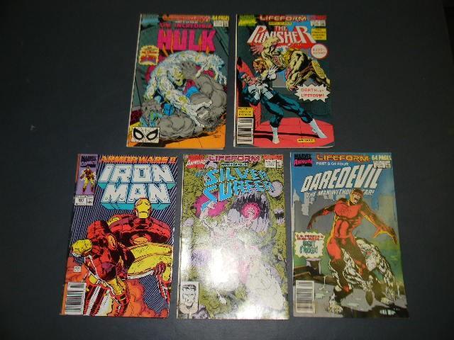 Lot of 5 Marvel Comic Books (Please...