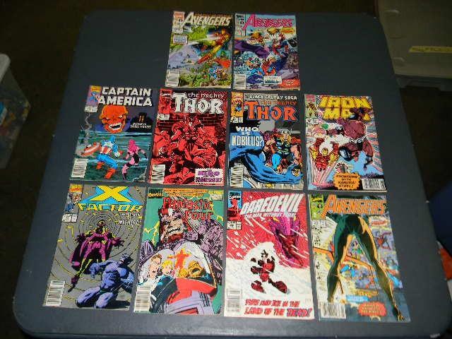 Lot of 10 Marvel Comic Books, Super...