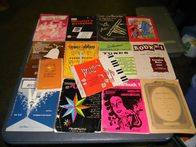 Lot of 14 music books - many for or...