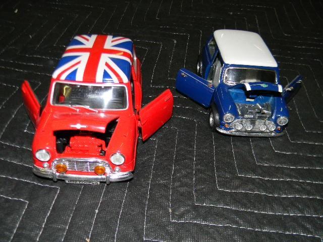 Lot of 2 Mini Cooper cars - very co...