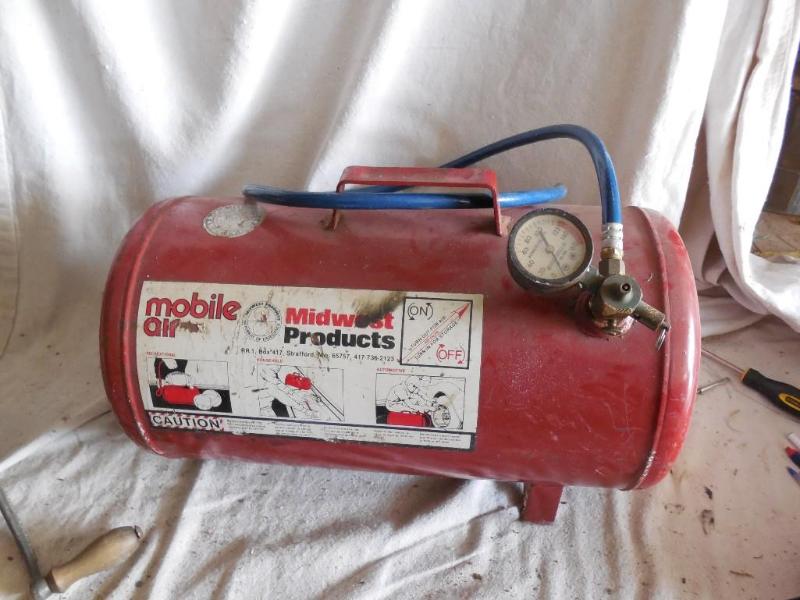 lot 113 image: Midwest Mobile air tank needs new h...
