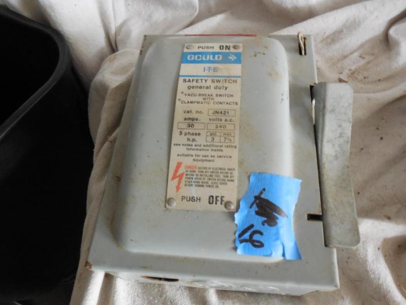 lot 16 image: Used 3 Phase 240 Volt 30 Amp Fused ...