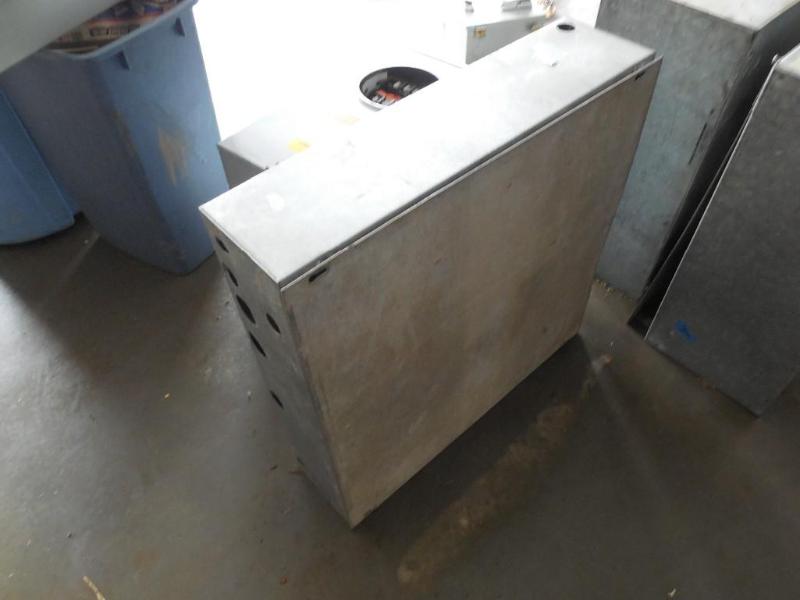 lot 2 image: 24 x 24 x 6 &nbspUsed Electric Box...