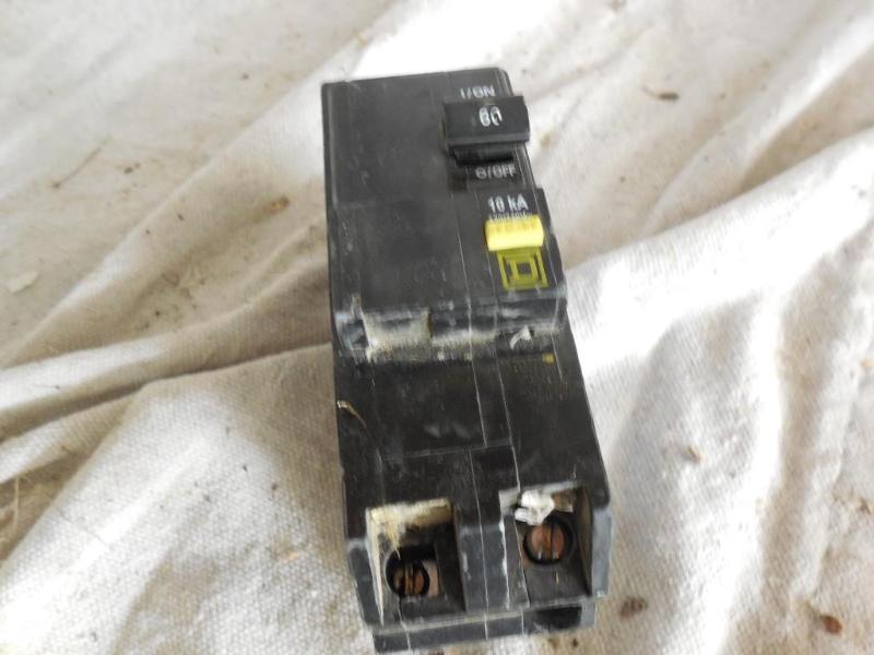 lot 37 image: Square D 240 volt only 60 amp GFCI ...