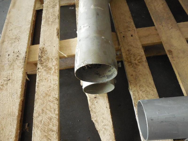 lot 60 image: (2) 4 in EMT 90s Coolstuff...