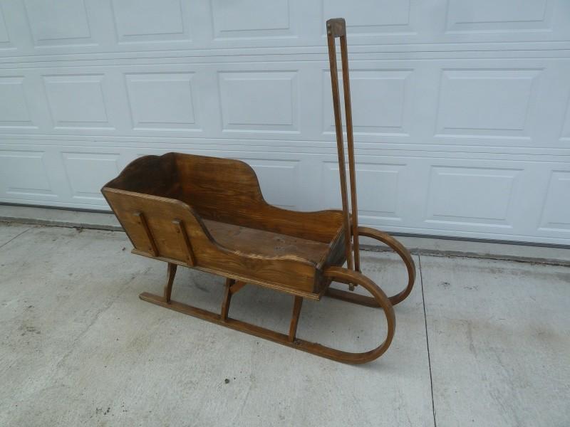 Oak Sleigh Solid oak sleigh measur...