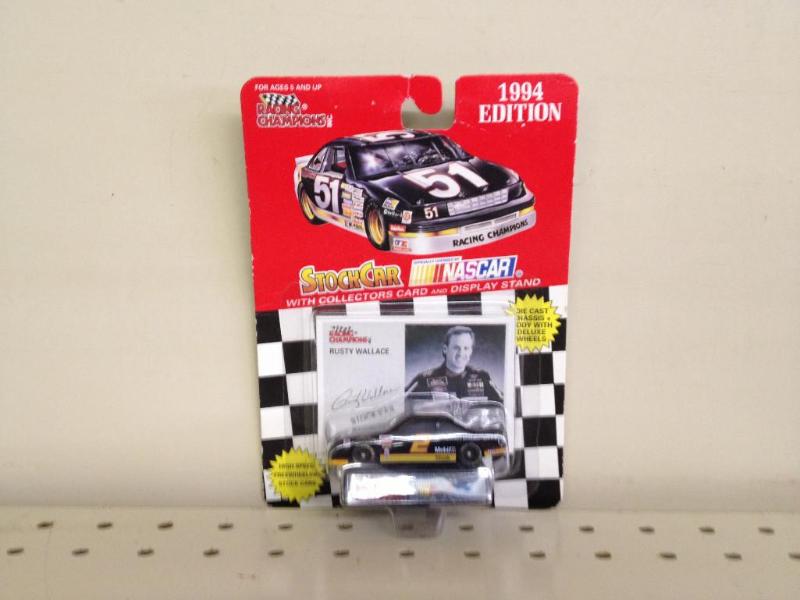 lot 20 image: 1994 Rusty Wallace 164 Dicast Car, New In Box
