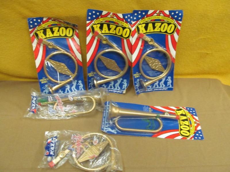 4 - Kazoo, 2 - Bugle Musical horns ...