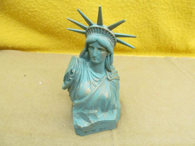 Ststue of Liberty figure Liberty, N...