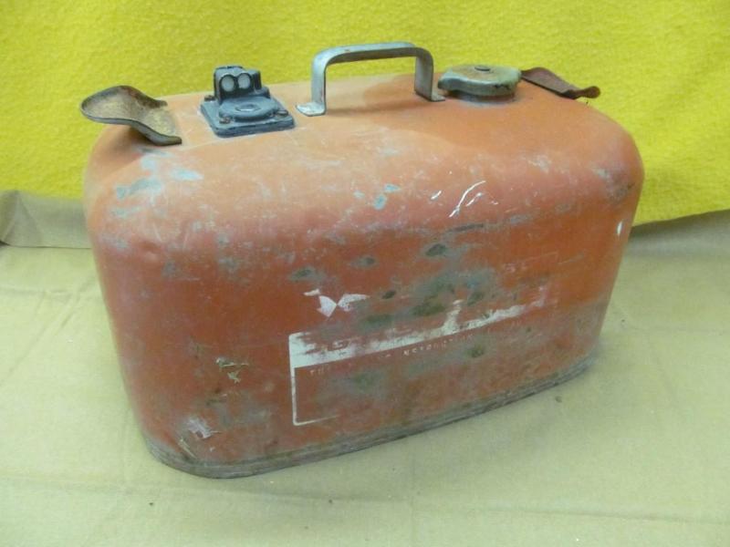 Johnson Boat Gas Tank 6 gallon...
