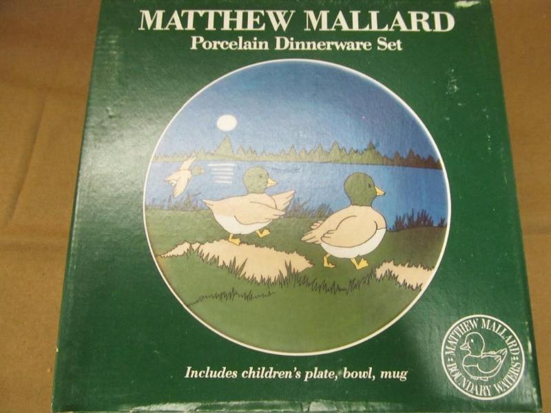 Matthew Mallard Porcelain Dinnerwar...
