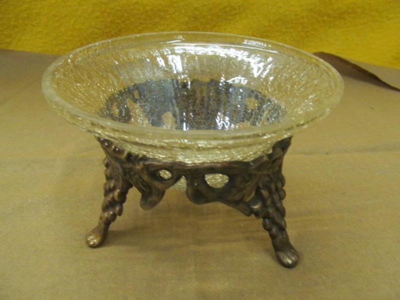 Gold Crackle bowl with brass stand...