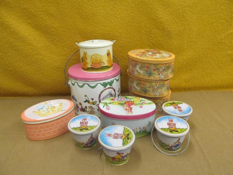 11 Easter Tins -- all assorted size...