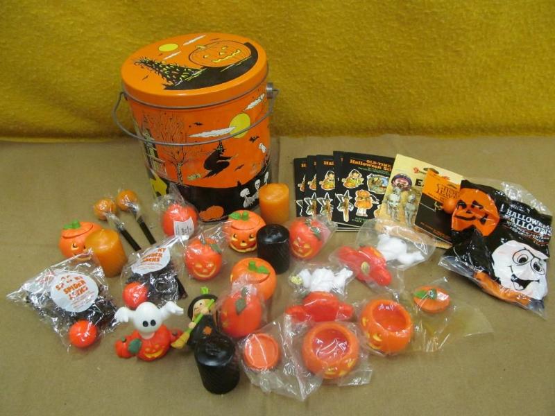 Halloween Tin Pails with stickers, ...