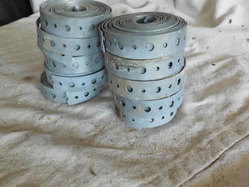 10 rolls of pipe strap....