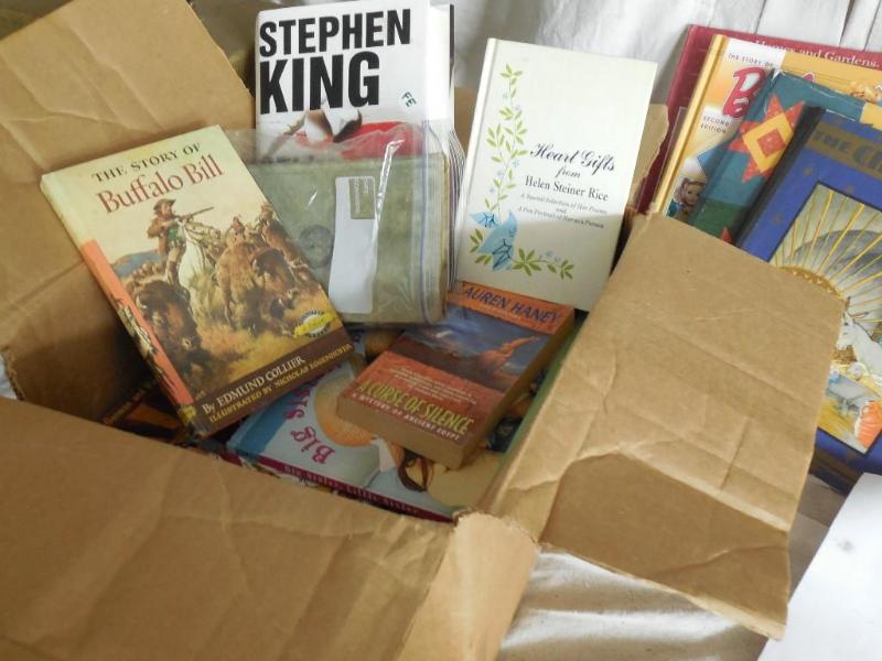 Tons of Misc Books Old and New Hard...