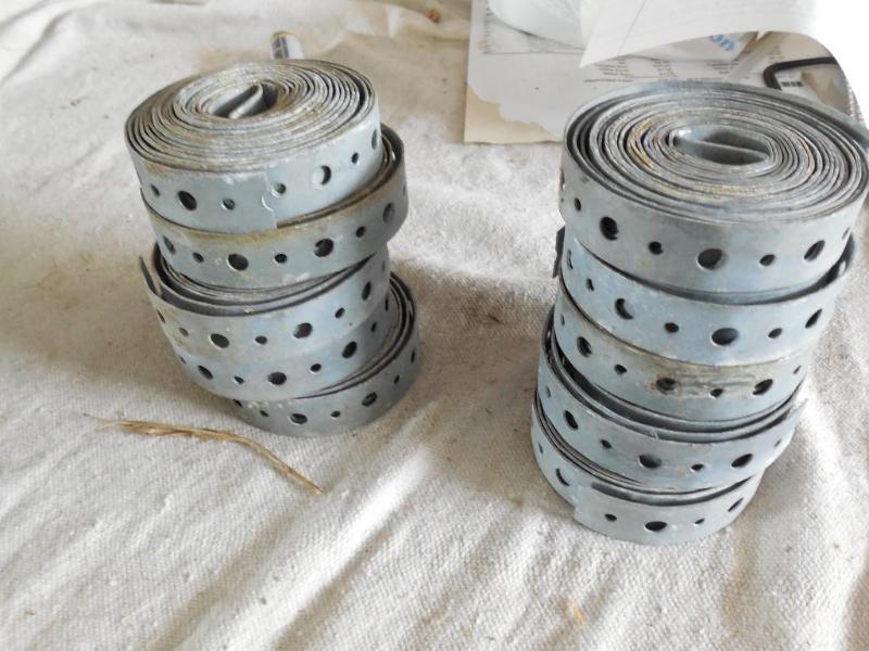 10 Rolls pipe straps. Coolstuff...