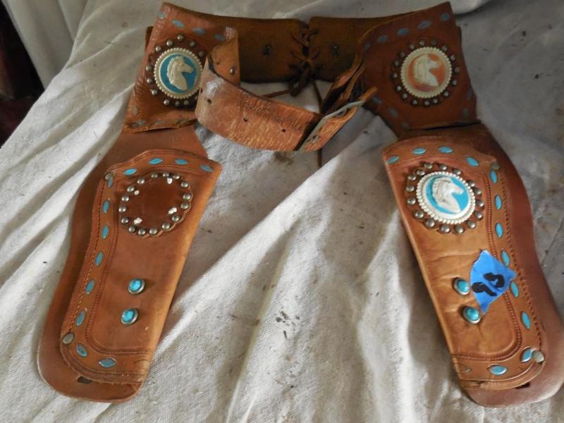 Old Leather Holster.. Coolstuff...