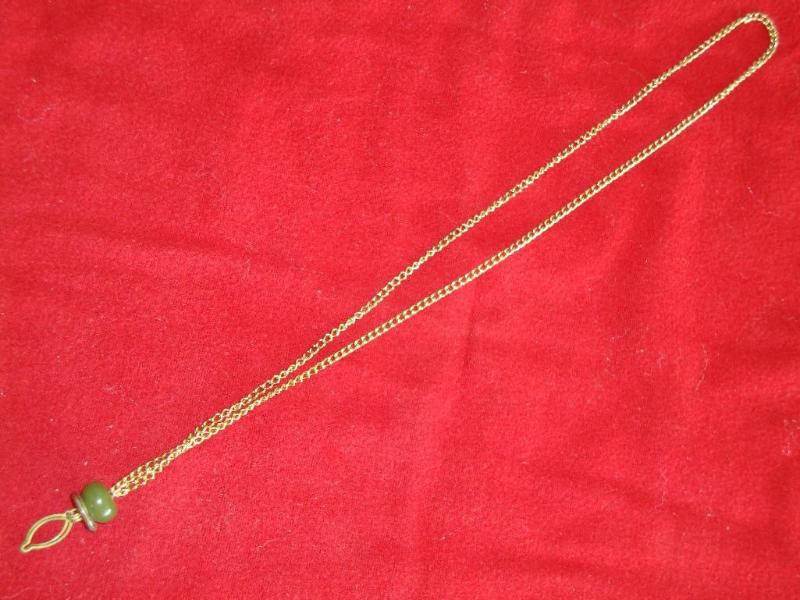 Green and gold color necklace 12&qu...