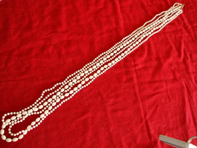 White bead style necklace 23&quot...