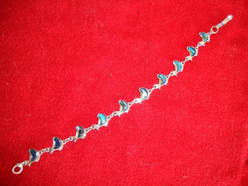 Island fish bracelet...