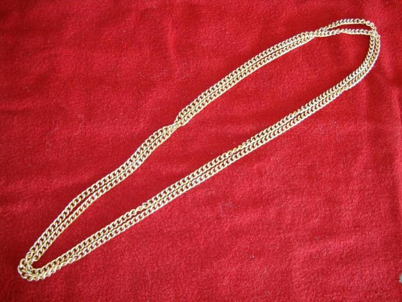 Gold color chain 23&quot...
