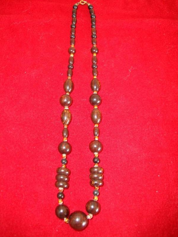 Bead style necklace 9&quot...