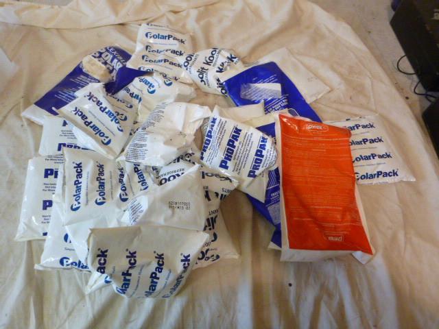 lot 116 image: 20 Cold Packs...