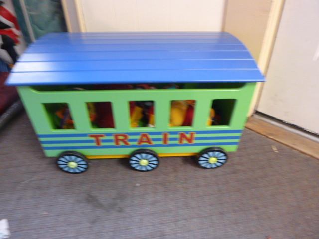 lot 138 image: Train Toy Box with Some Toys...