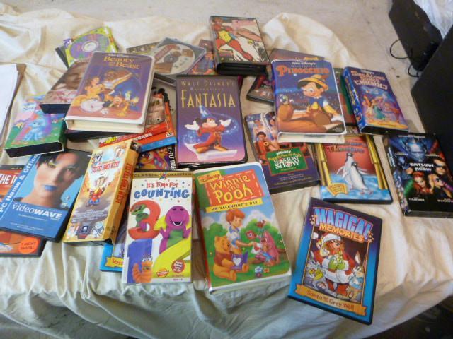 lot 156 image: Lot of Childrens Movies...