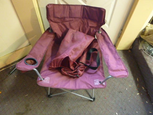 lot 159 image: Folding Captains Chair with Carryi...