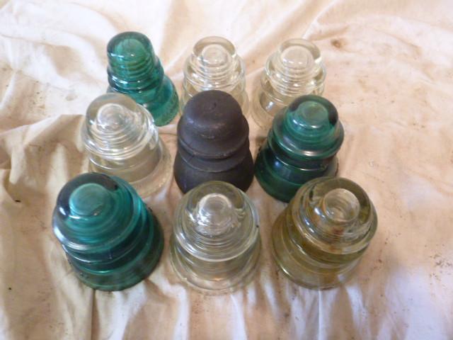 lot 164 image: 9 Insulators...