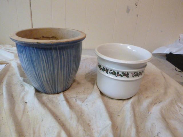 lot 169 image: 2 Planters...