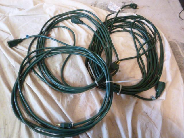 lot 178 image: 3 Extension Cords...