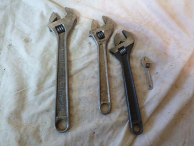 lot 228 image: 4 Adjustable Wrenches 10" - 2 ...