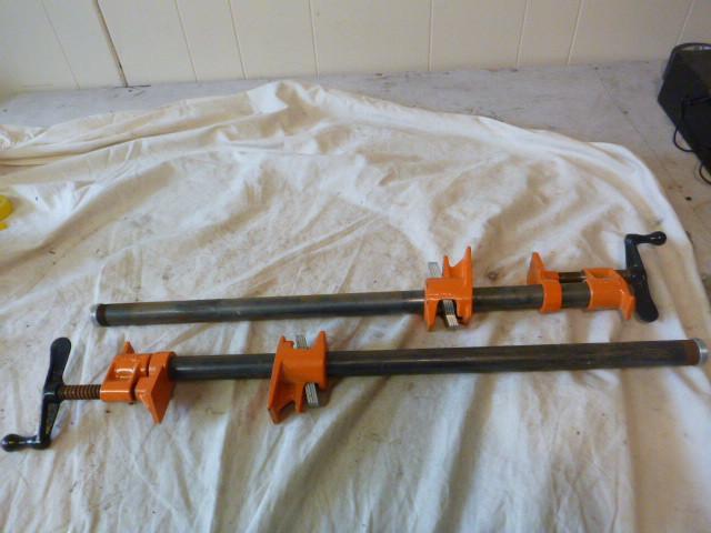 lot 256 image: 2 Pony 24" Bar Clamps...