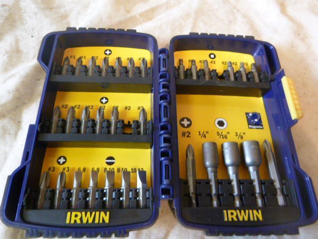 lot 284 image: Irwin Bit Set...