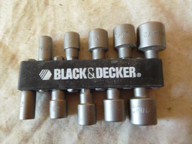 lot 291 image: Black & Decker Nut Drivers...