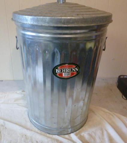 lot 292 image: Behrens Metal 20 Gallon Trash Can...