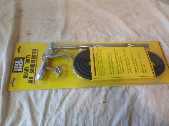 lot 299 image: Tool Shop Heavy Duty Air Sandblaste...