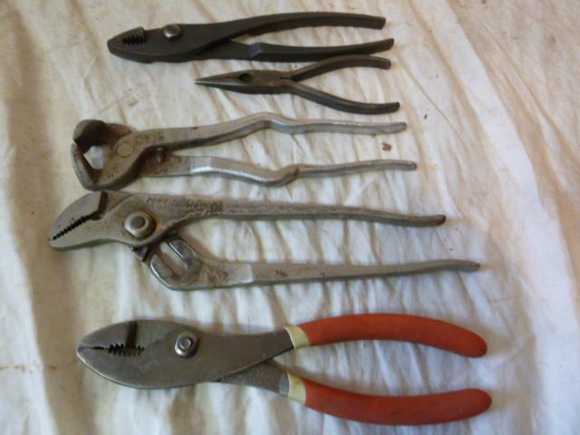 lot 347 image: 5 Miscellaneous Pliers...