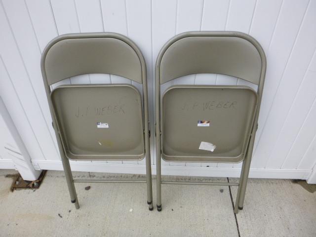 lot 385 image: 2 Metal Folding Chairs...