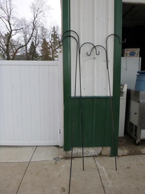 lot 395 image: 3 Shepards Hooks  ...