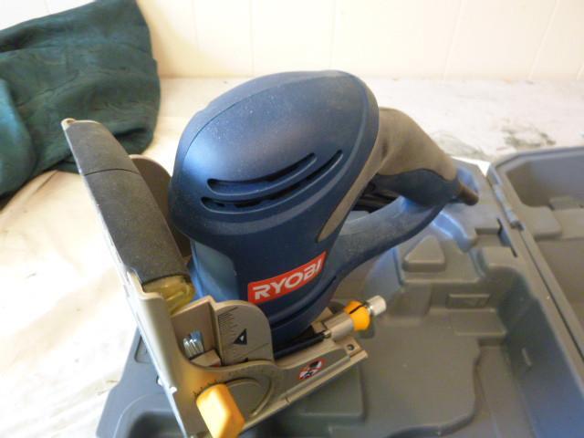 lot 41 image: Ryobi Biscuit Joiner Model #JM82 - ...