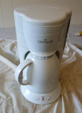 lot 83 image: Gevalia Coffee Maker Powers up...